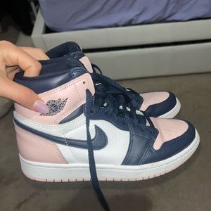 Jordan women’s high sneakers bubble gum